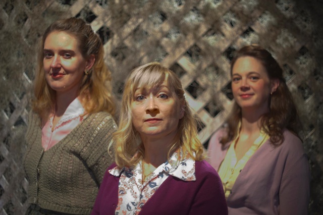 lark_eden The Women of Lark Eden