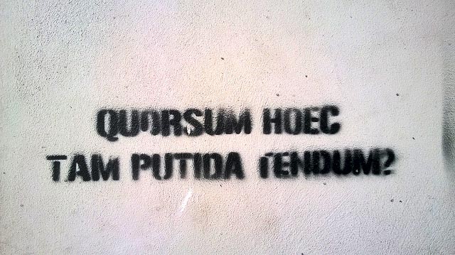 Graffiti, Tomtom, Istanbul. Photo by Denis Boucquet.Licensed CC-BY.