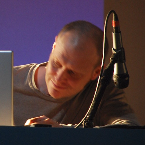 A portrait of Jonathan Barnbrook … by Cyberuly, CC BY 2.5.