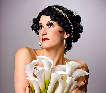 Lily Verlaine brings Seattle a Nightcap and much more