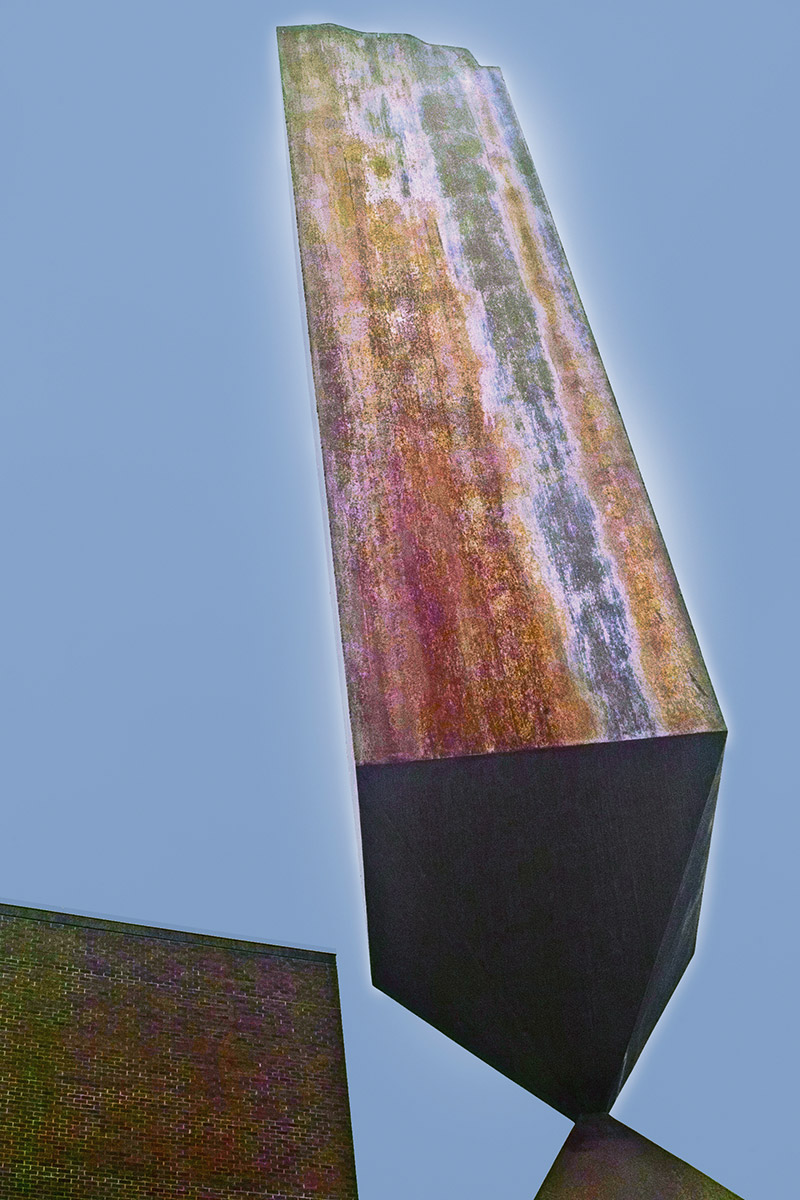 Celebrating Seattle: Broken Obelisk