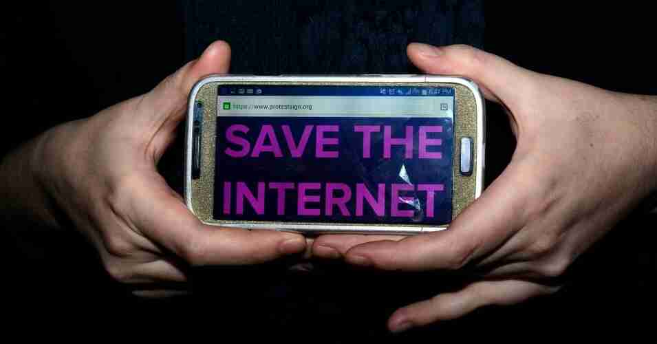 FCC Sets Deadline for Vote on Net Neutrality