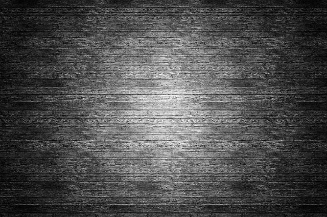 Socializing the Dark Web