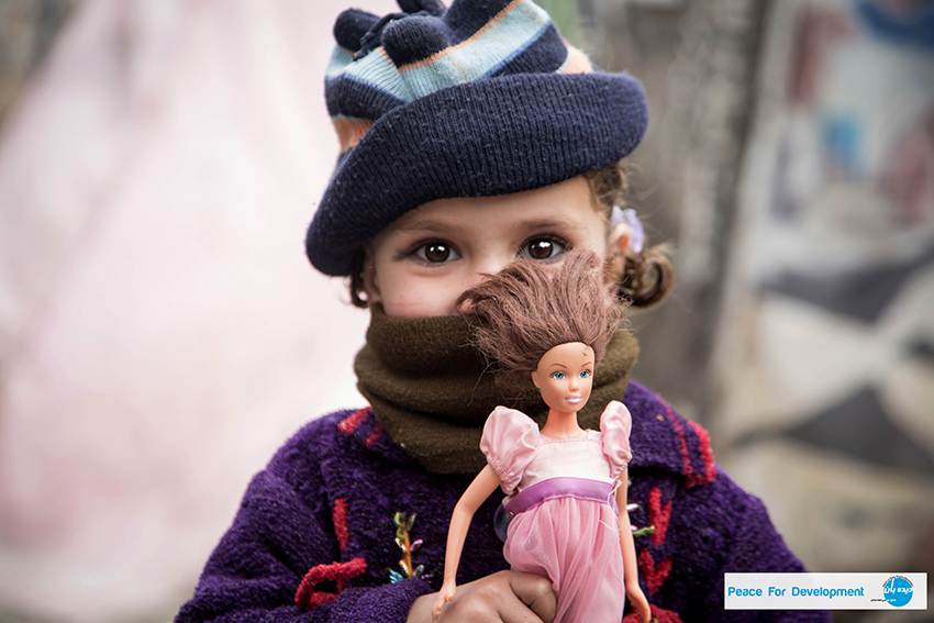 Aghan Photo Exhibit Seeks to Redefine Peace