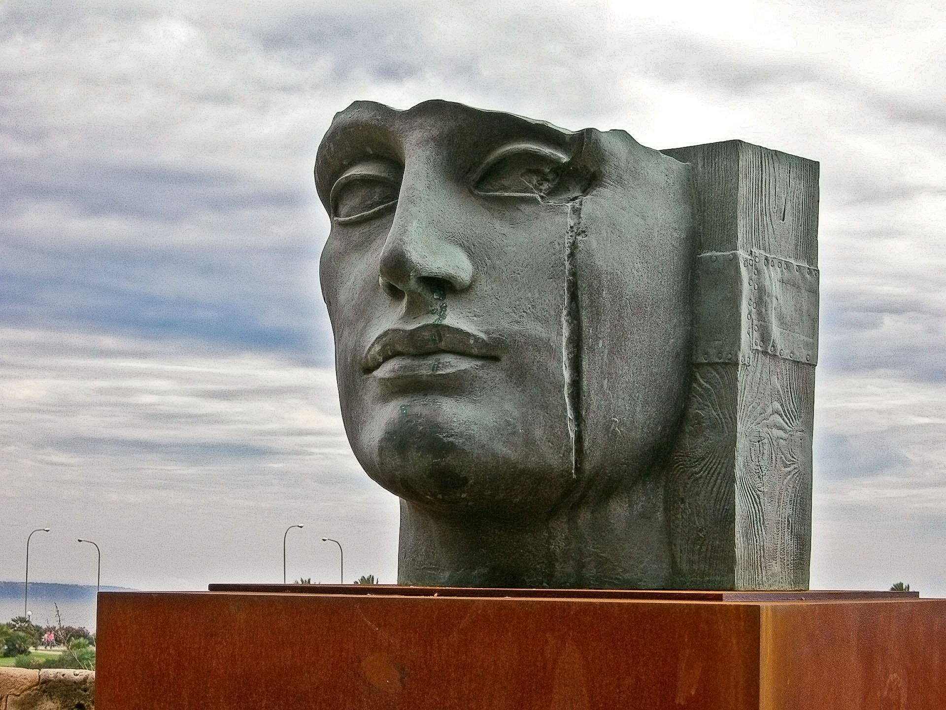 The Mouth of the Wound