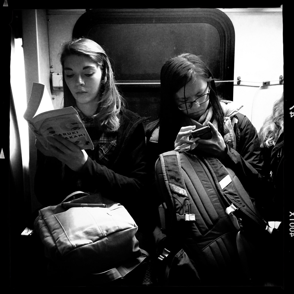 A book review of The Analyst by Molly Peacock